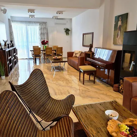 Trovantland 3*